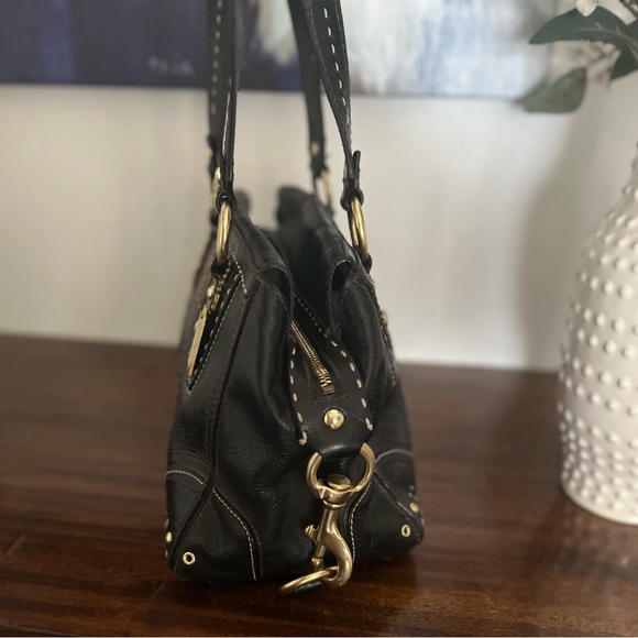 Coach Satchell - Picture 7 of 13